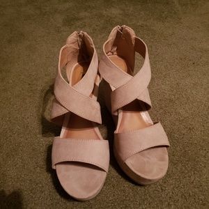 Wedges gently used cleaned